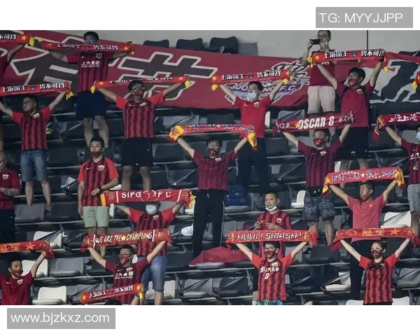 西安足球队灵活性引发热议球迷对战术调整的不同看法